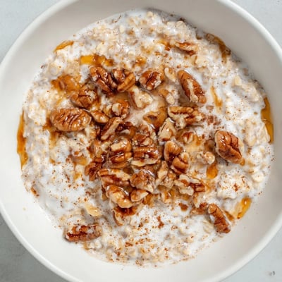 Maple Cinnamon Pecan Overnight Oats